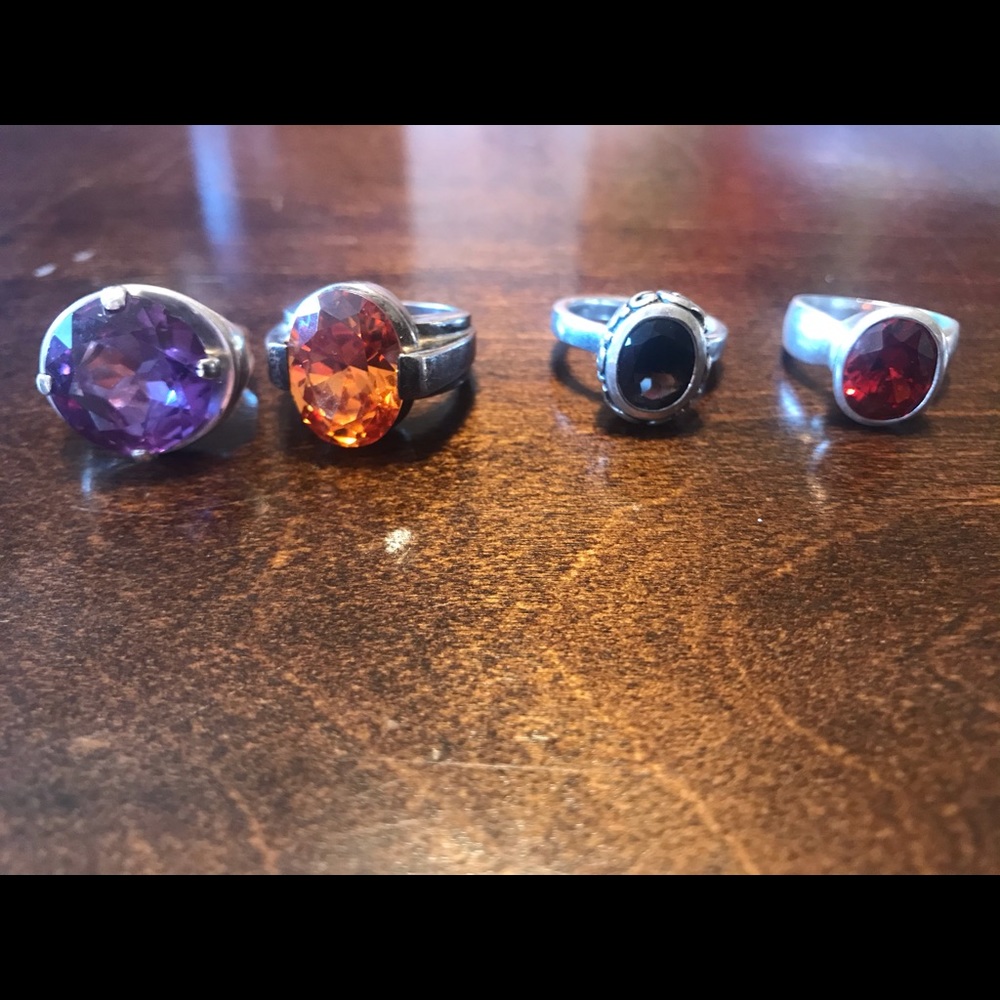 4 silver rings